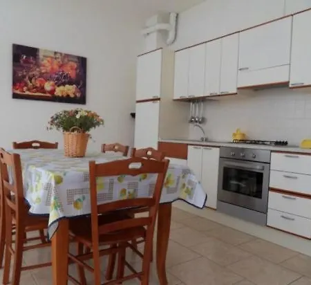 La Veranda 2 Dom wakacyjny Margherita Di Savoia